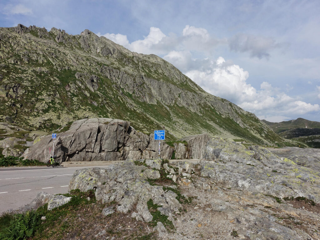 Road bike beside the Gotthard Pass sign at 2,106metres.
